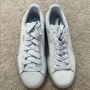 Puma Women's Classic Grey Sneakers